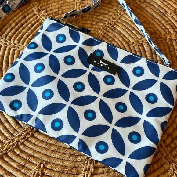Scout Handbags - Scout Geo Print Crossbody or Wristlet Bag